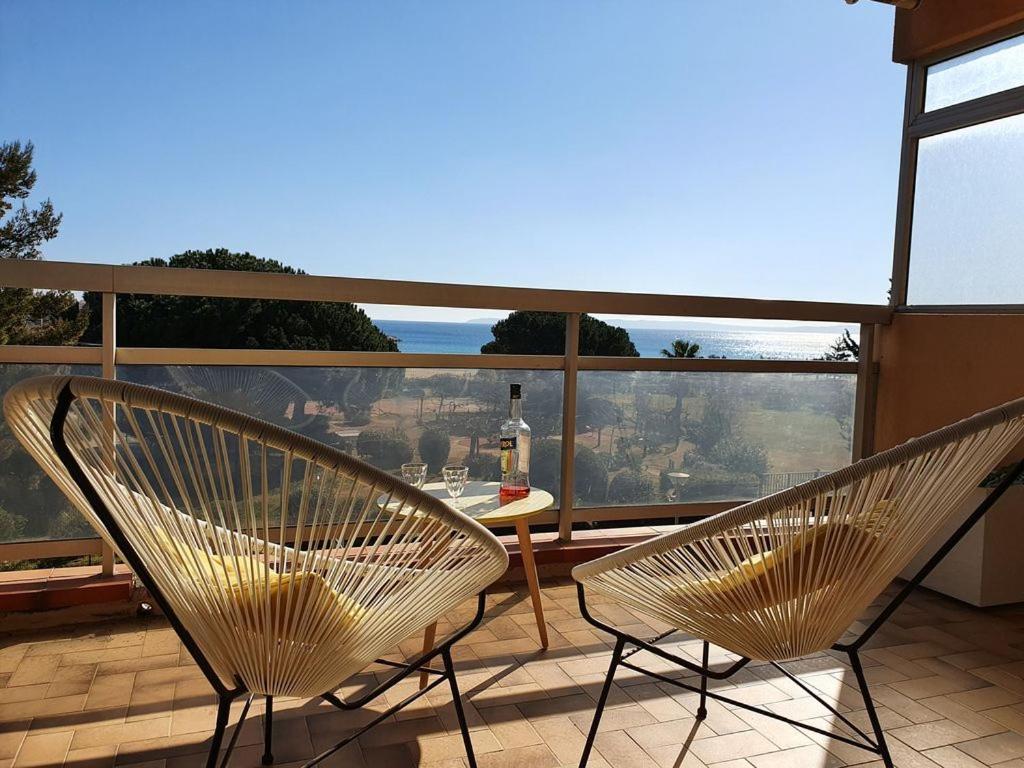 Flat Apartment Bormes-les-Mimosas Bagian luar foto
