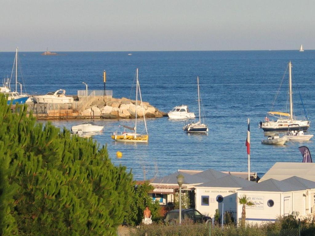 Flat Apartment Bormes-les-Mimosas Bagian luar foto