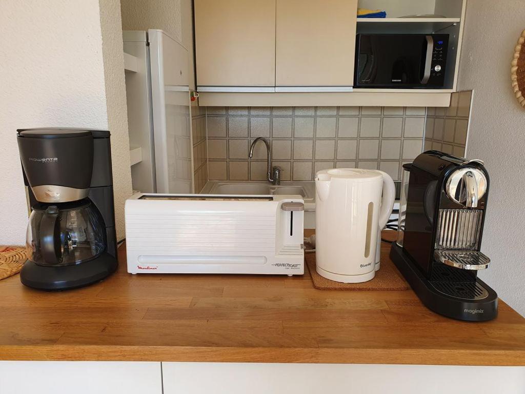 Flat Apartment Bormes-les-Mimosas Bagian luar foto