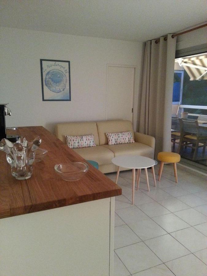 Flat Apartment Bormes-les-Mimosas Bagian luar foto