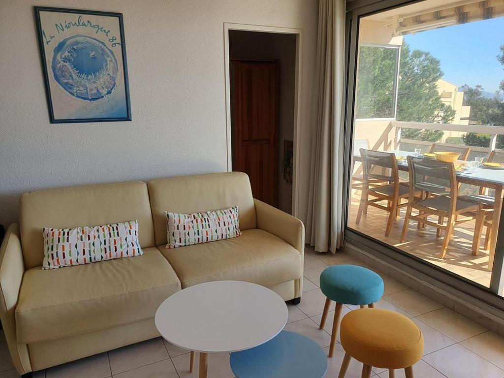Flat Apartment Bormes-les-Mimosas Bagian luar foto